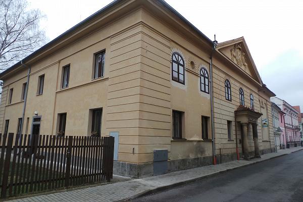 ZUŠ Volyně – třídní koncert kytary, housle